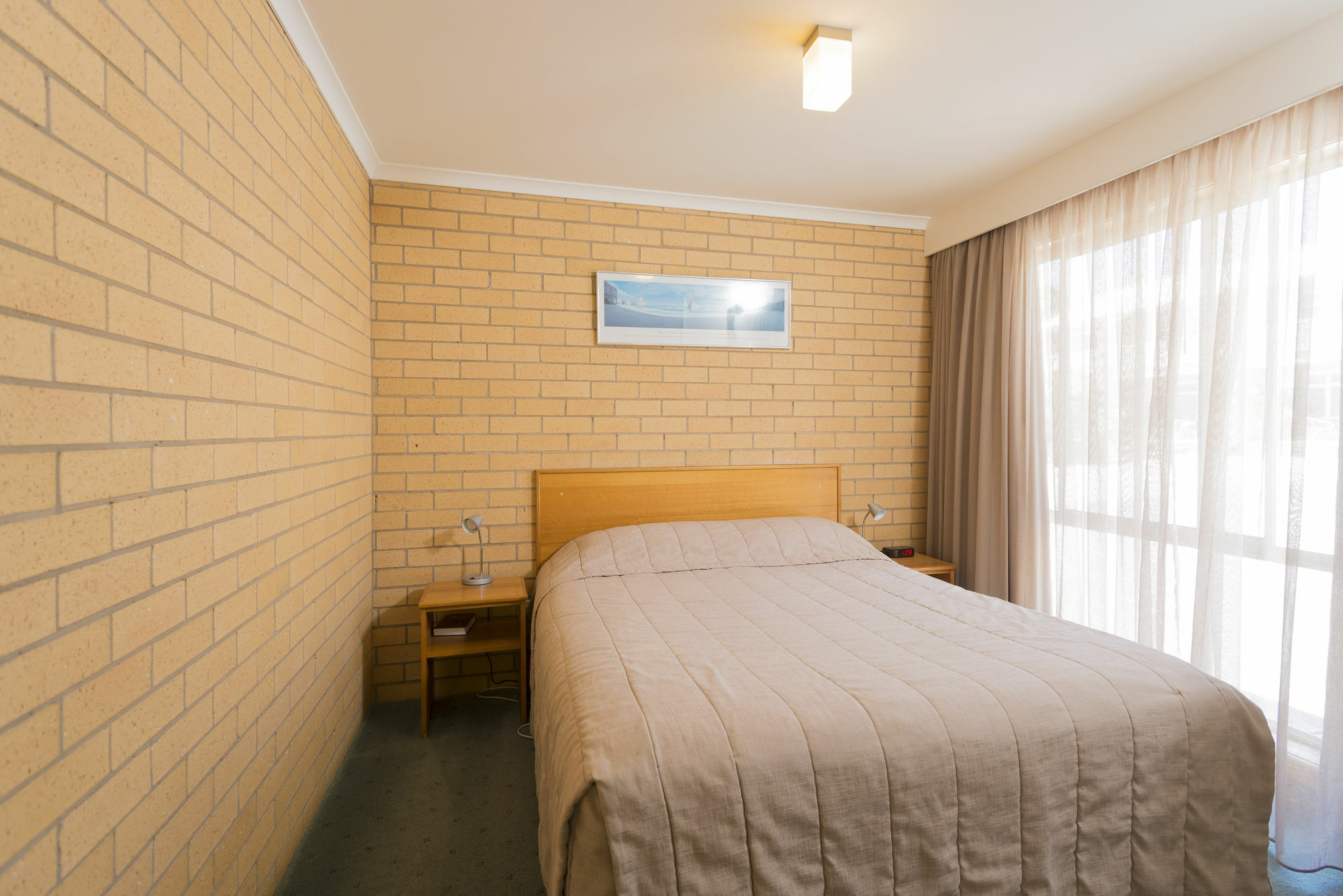 Port Campbell Parkview Motel & Apartments Екстер'єр фото